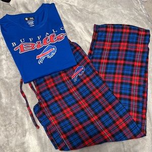 Buffalo Bills Women’s’ Pajama Set - NEW